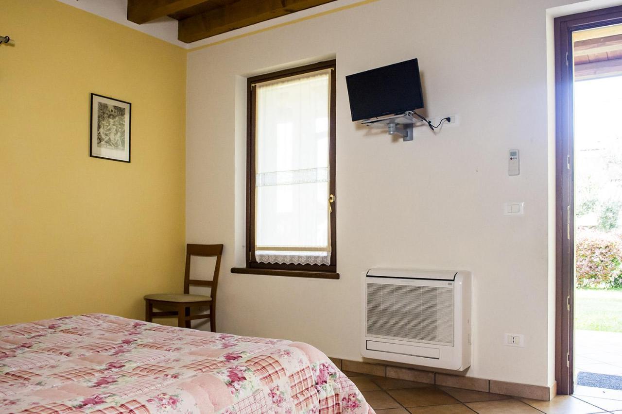 Agriturismo Lupo Bianco Monzambano Eksteriør bilde