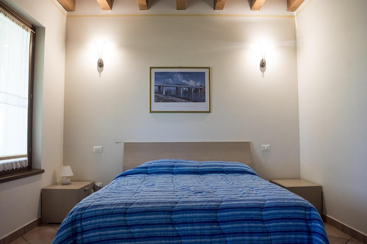 Agriturismo Lupo Bianco Monzambano Eksteriør bilde