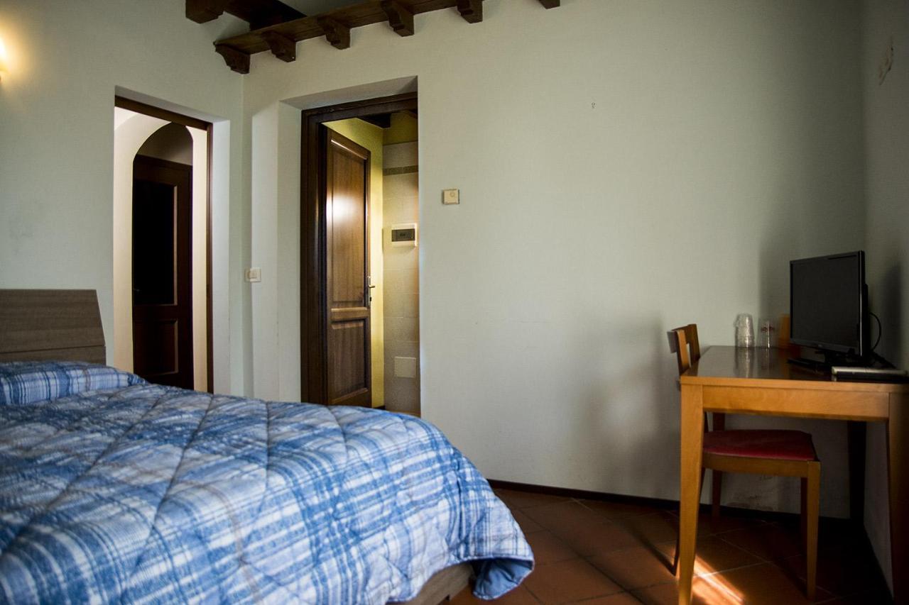 Agriturismo Lupo Bianco Monzambano Eksteriør bilde