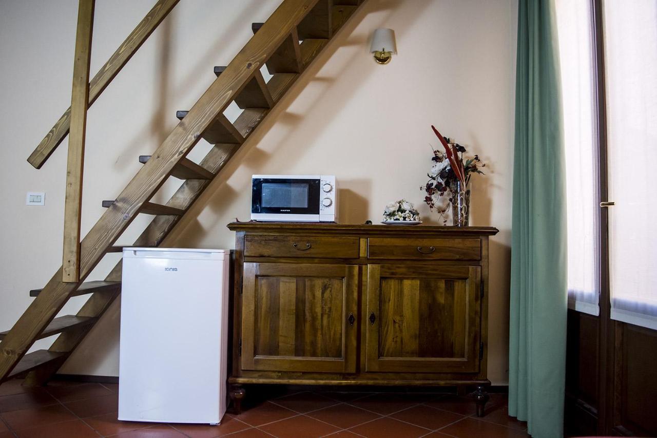 Agriturismo Lupo Bianco Monzambano Eksteriør bilde