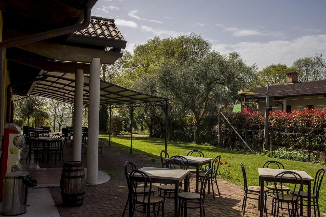 Agriturismo Lupo Bianco Monzambano Eksteriør bilde