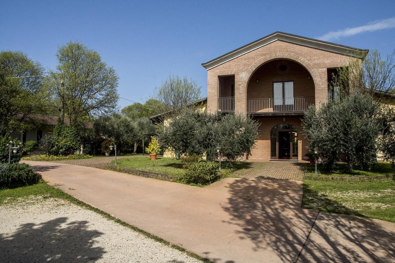 Agriturismo Lupo Bianco Monzambano Eksteriør bilde